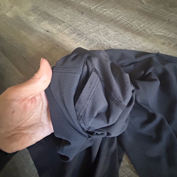 Lululemon Black Activewear shorts - Picture 3 of 6